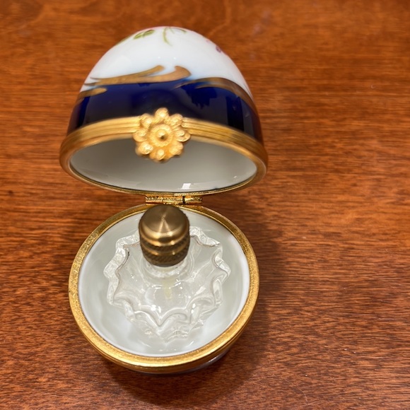 Limoge Egg - Picture 3 of 5